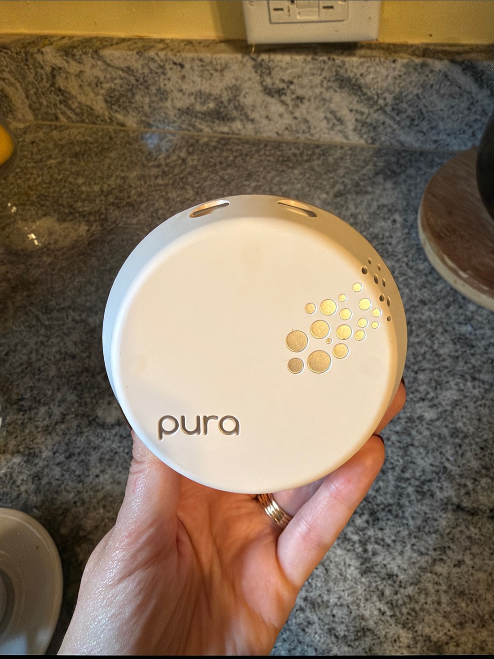 Pura White Scent Diffuser